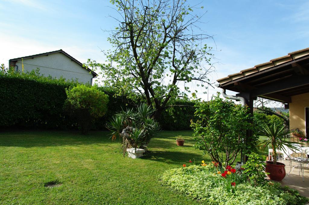 Marievalerianne Hotel Mirefleurs Exterior foto